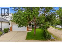 5 Sandpiper Gate Nw, Calgary, AB T3K3T8 Photo 37