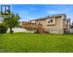5 Sandpiper Gate Nw, Calgary, AB T3K3T8 Photo 47