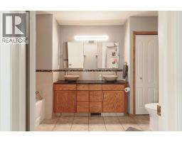 7 Richelieu Court Sw, Calgary, AB T3E7E9 Photo 23