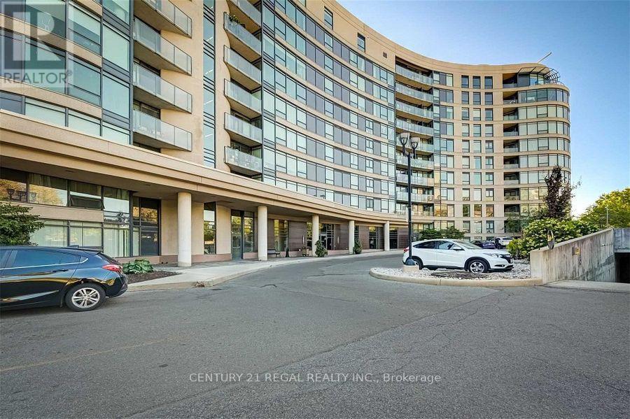 517 - 18 VALLEY WOODS ROAD, Toronto (Parkwoods-Donalda) — photo 4