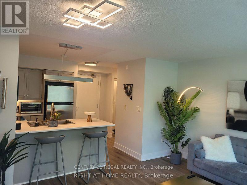 517 - 18 VALLEY WOODS ROAD, Toronto (Parkwoods-Donalda) — photo 8