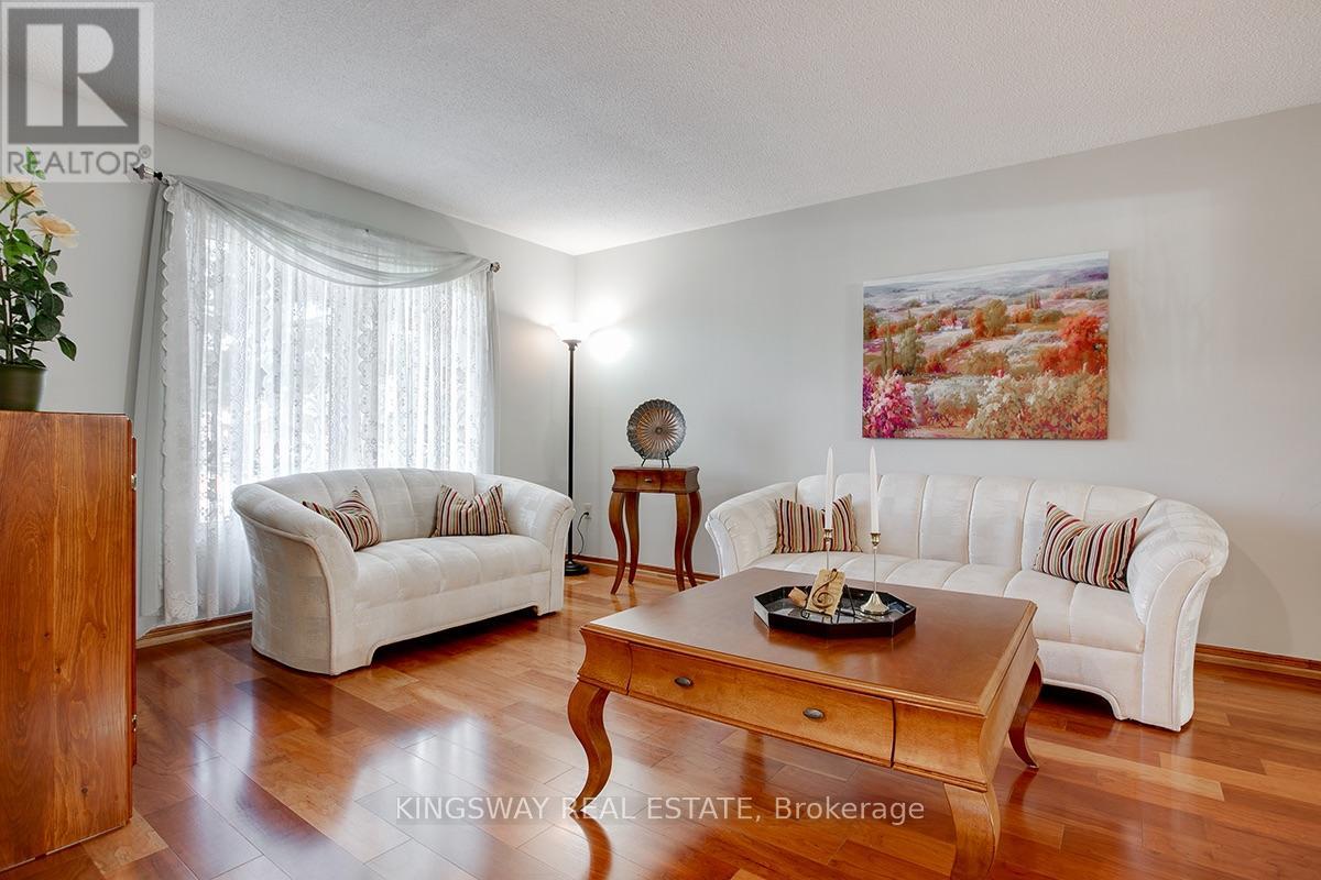 407 GLENASHTON DRIVE, Oakville (WC Wedgewood Creek) — photo 8