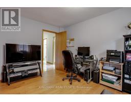 407 Glenashton Drive, Oakville, ON L6H4V7 Photo 12