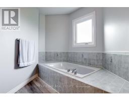 407 Glenashton Drive, Oakville, ON L6H4V7 Photo 30