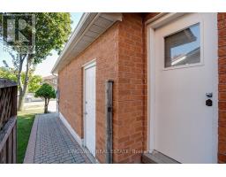 407 Glenashton Drive, Oakville, ON L6H4V7 Photo 36