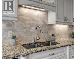 8 Lowell Street S Unit# Upper, Cambridge, ON N1R5C7 Photo 11