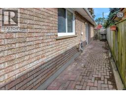 8 Lowell Street S Unit# Upper, Cambridge, ON N1R5C7 Photo 26