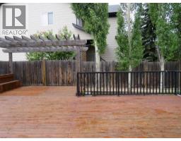 4pc Bathroom - 35 Panamount View Nw, Calgary, AB T3K0A6 Photo 11