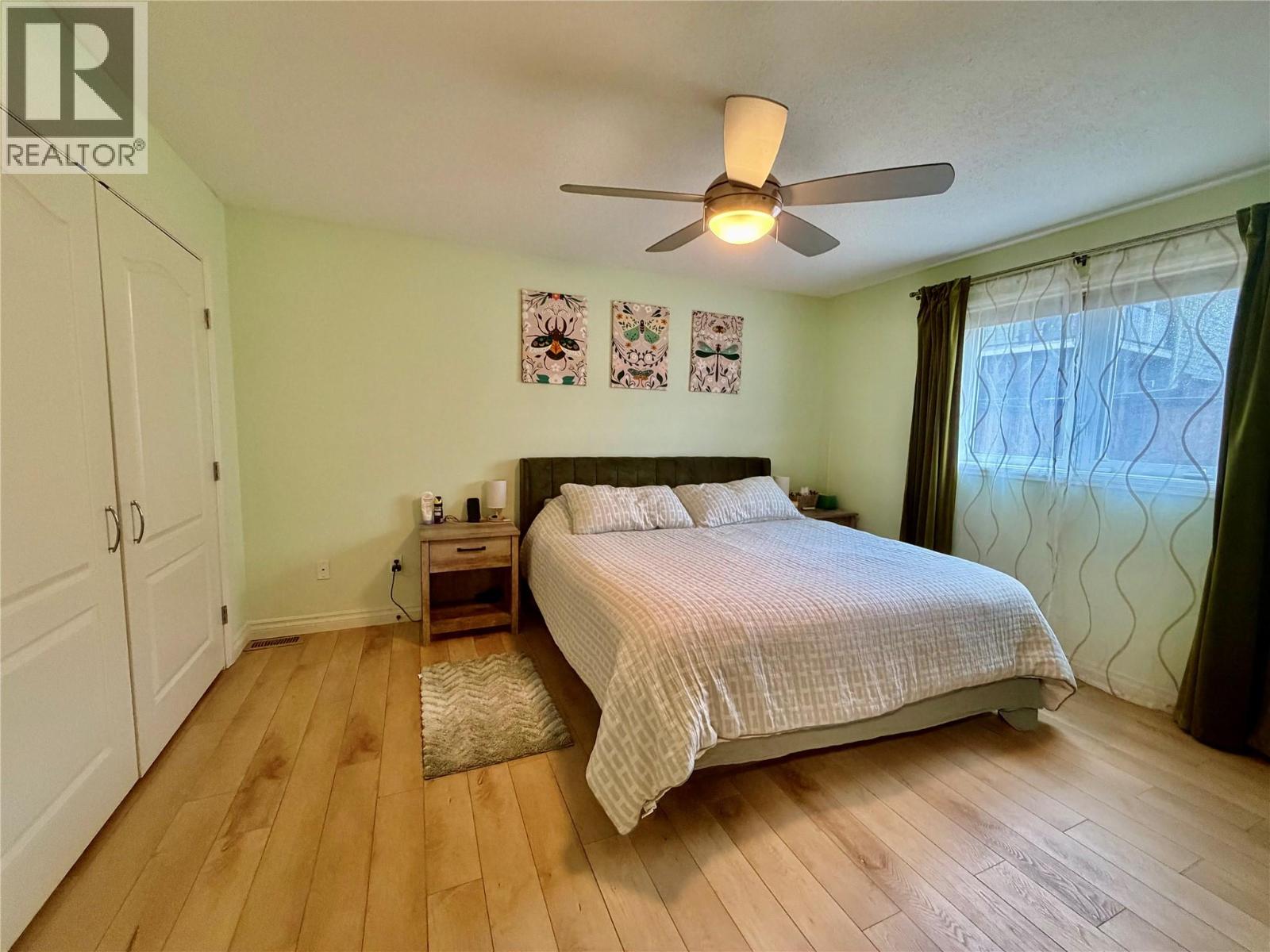 8416 18A Street - 10
