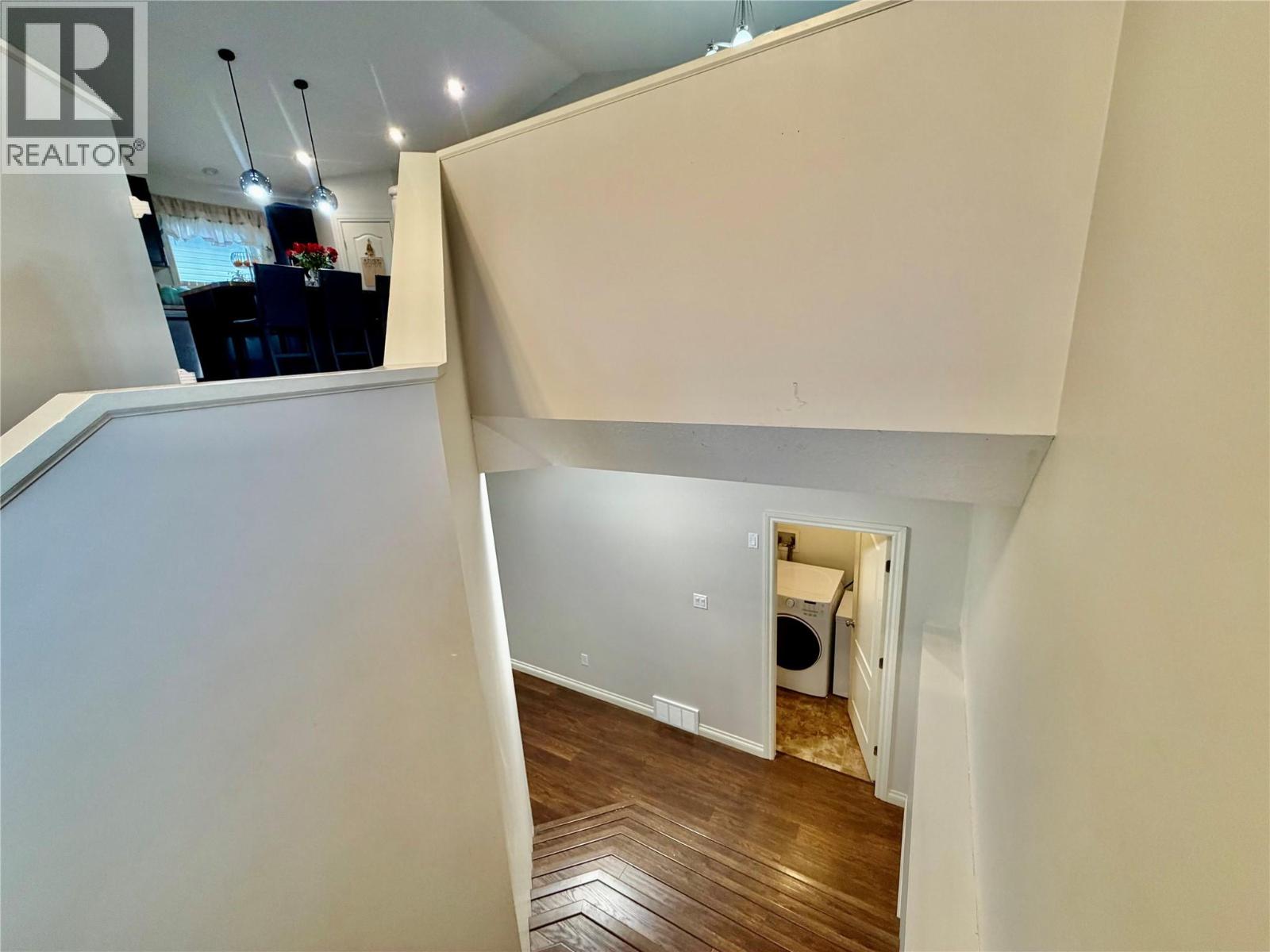 8416 18A Street - 15