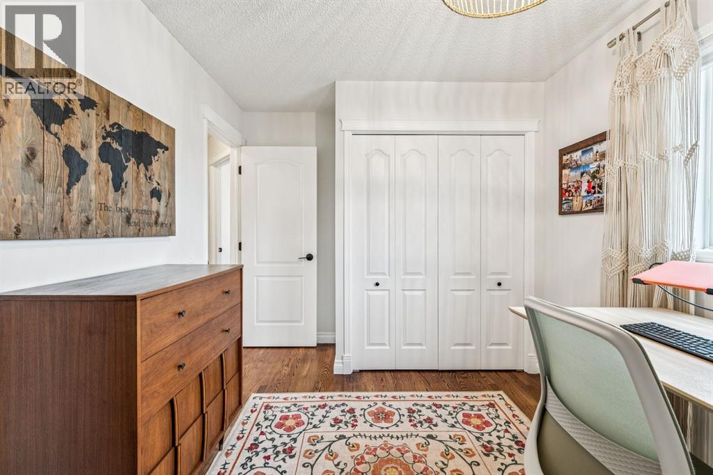1704 Woodside Boulevard NW - 26
