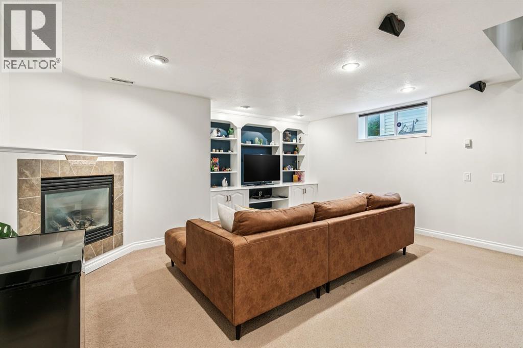 1704 Woodside Boulevard NW - 30