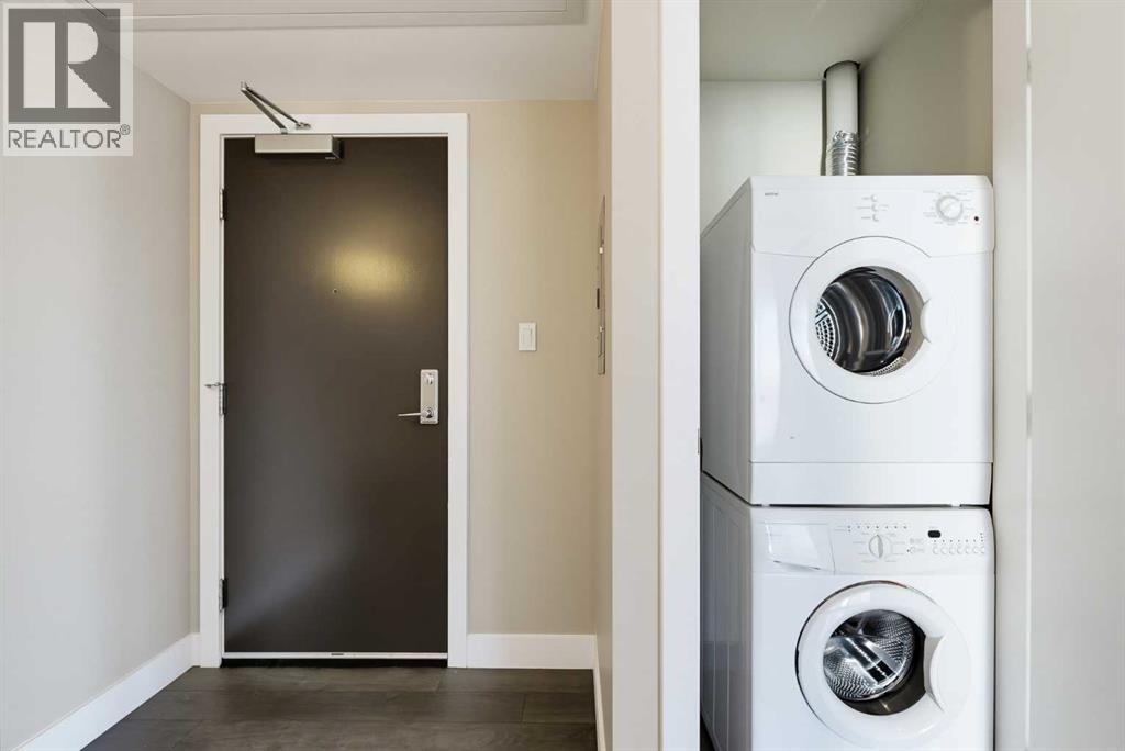 Front Entrance & Laundry