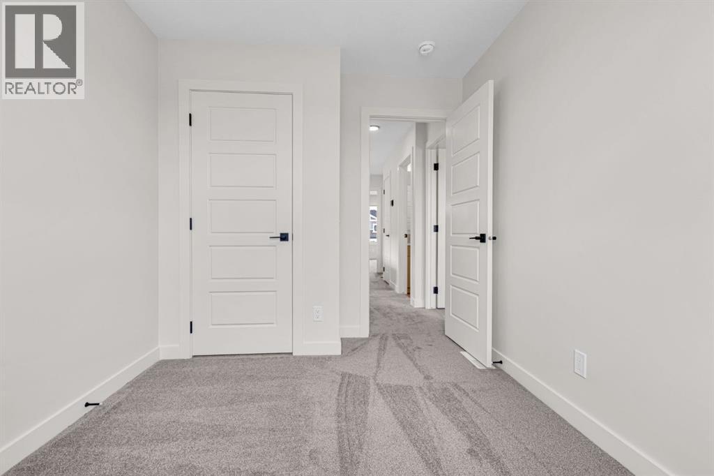 178 Lanark Gate SE - 29