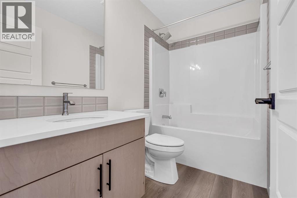 178 Lanark Gate SE - 30