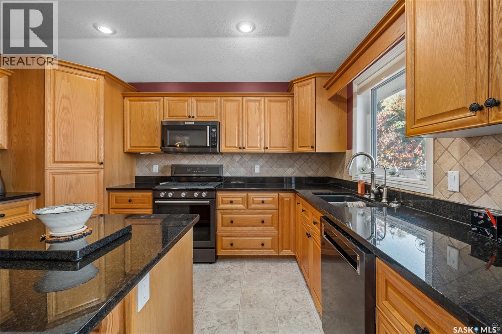 670 Aaron DRIVE - 10