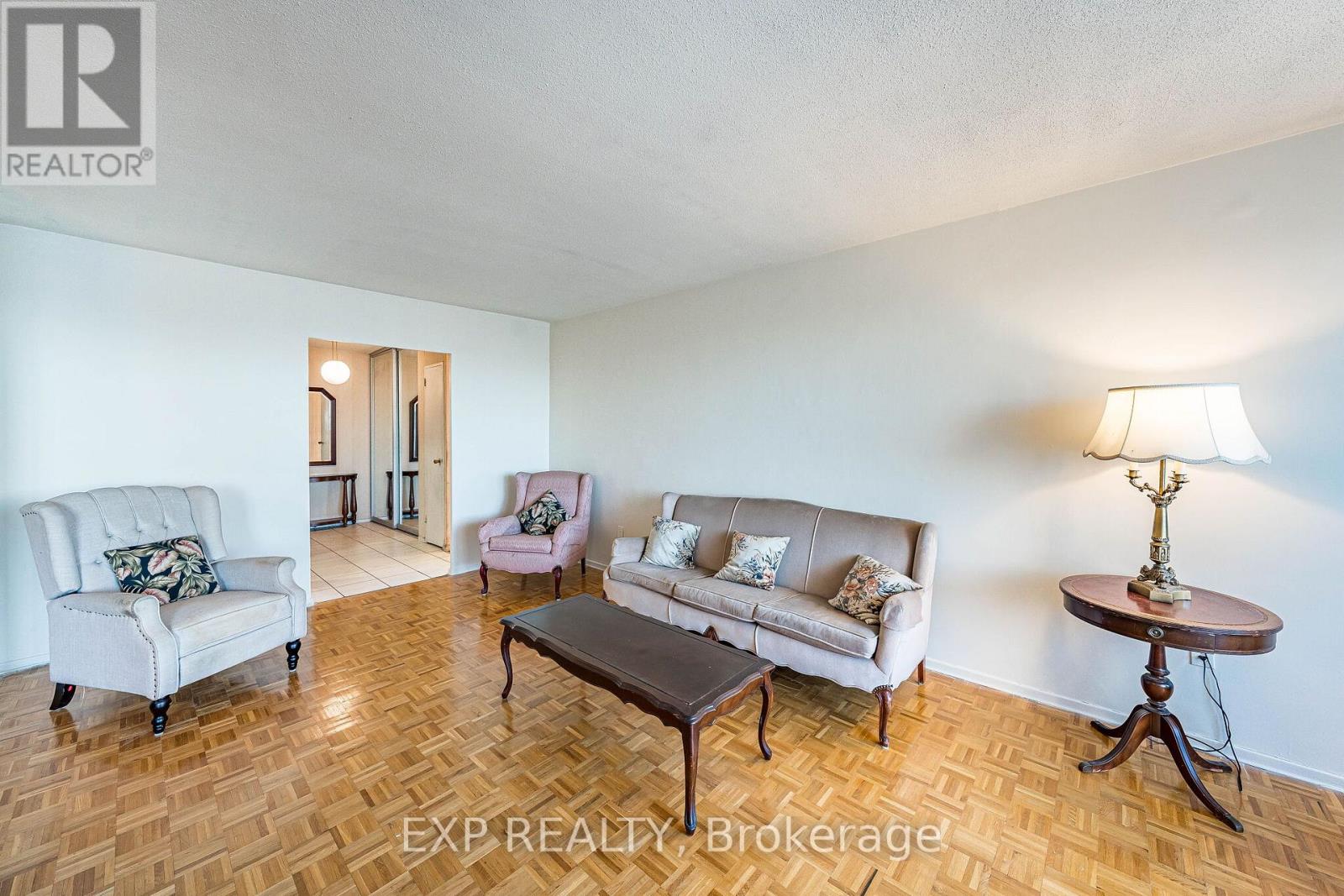 #2412 85 EMMETT AVENUE - 10