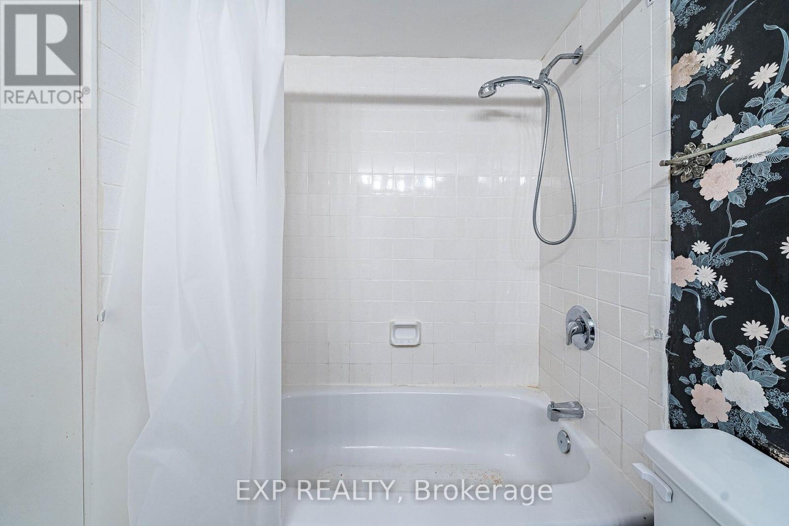 #2412 85 EMMETT AVENUE - Image 27