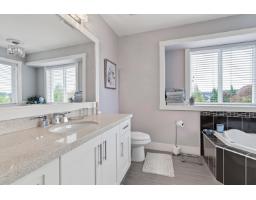17384 3 Avenue, Surrey, BC V3Z2N7 Photo 14