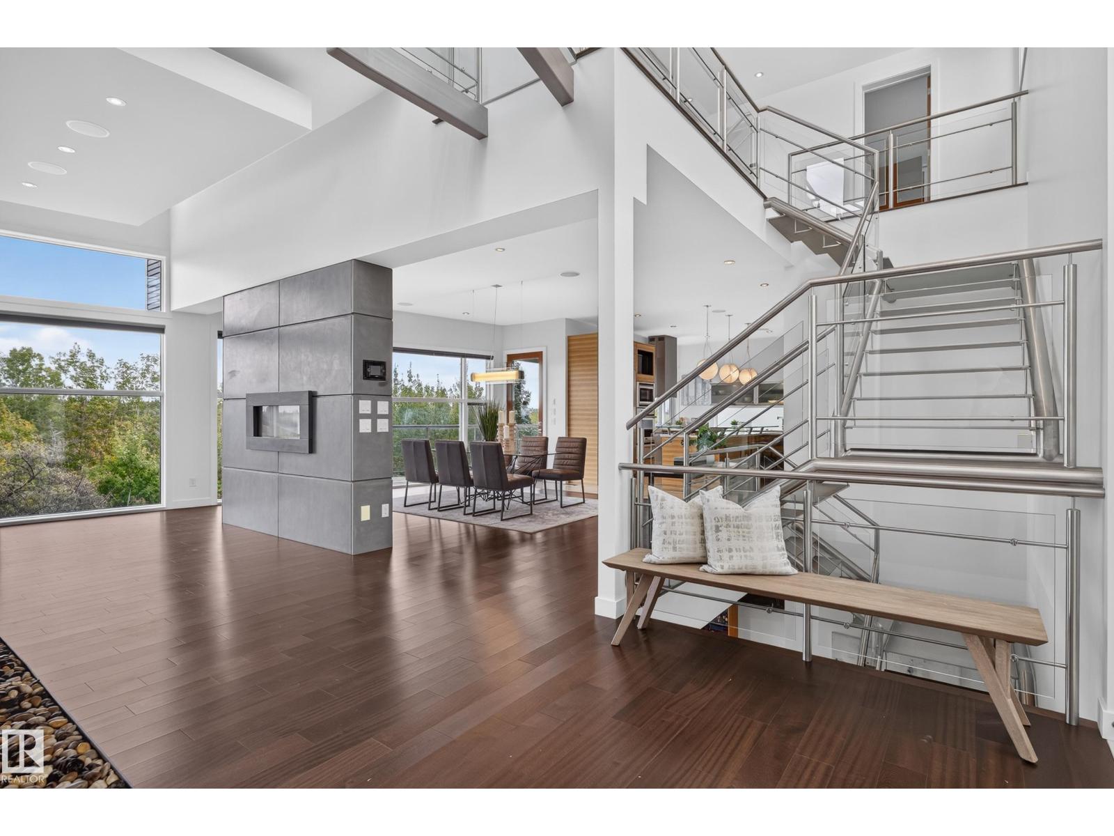 1415 WOODWARD CR NW - 22
