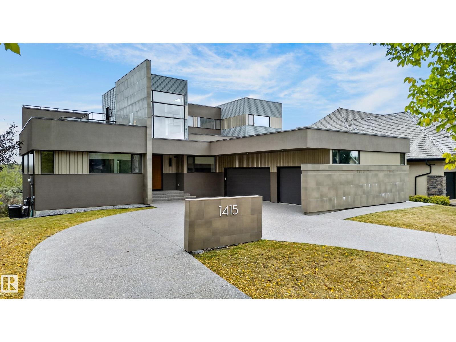 1415 WOODWARD CR NW - 1