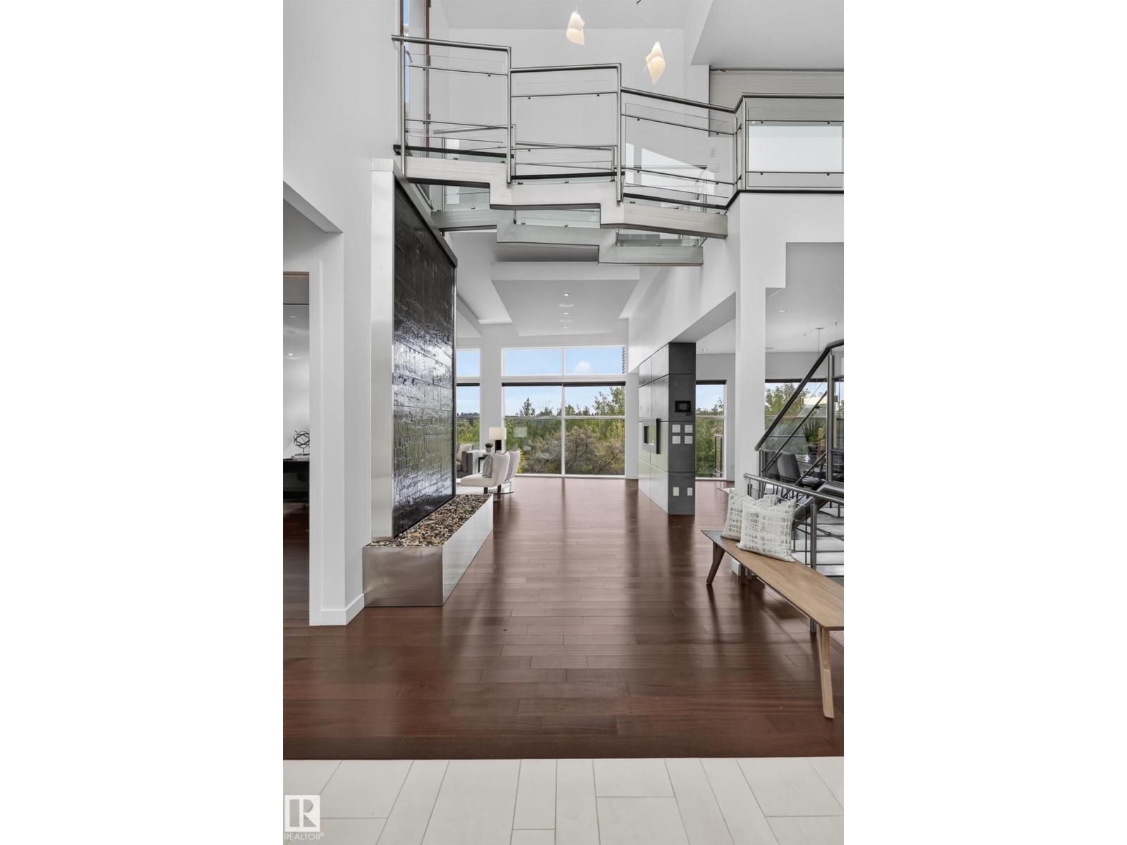 1415 WOODWARD CR NW - 52
