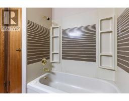 93 Shaw Crescent Se, Medicine Hat, AB T1B3Y6 Photo 32