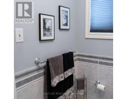 14 Gas Light Crescent, Vaughan, ON L4L8E8 Photo 11