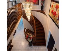 14 Gas Light Crescent, Vaughan, ON L4L8E8 Photo 8