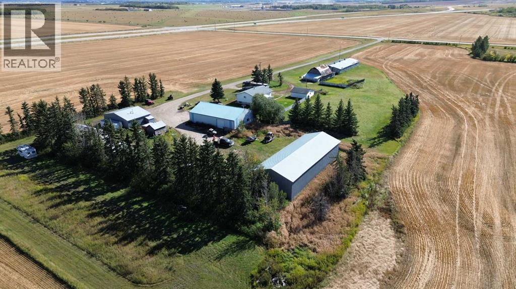 70054 TWP RD 715, photo 7 of 17
