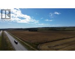 70054 Twp Rd 715, Grande Prairie, AB T8W5J4 Photo 9