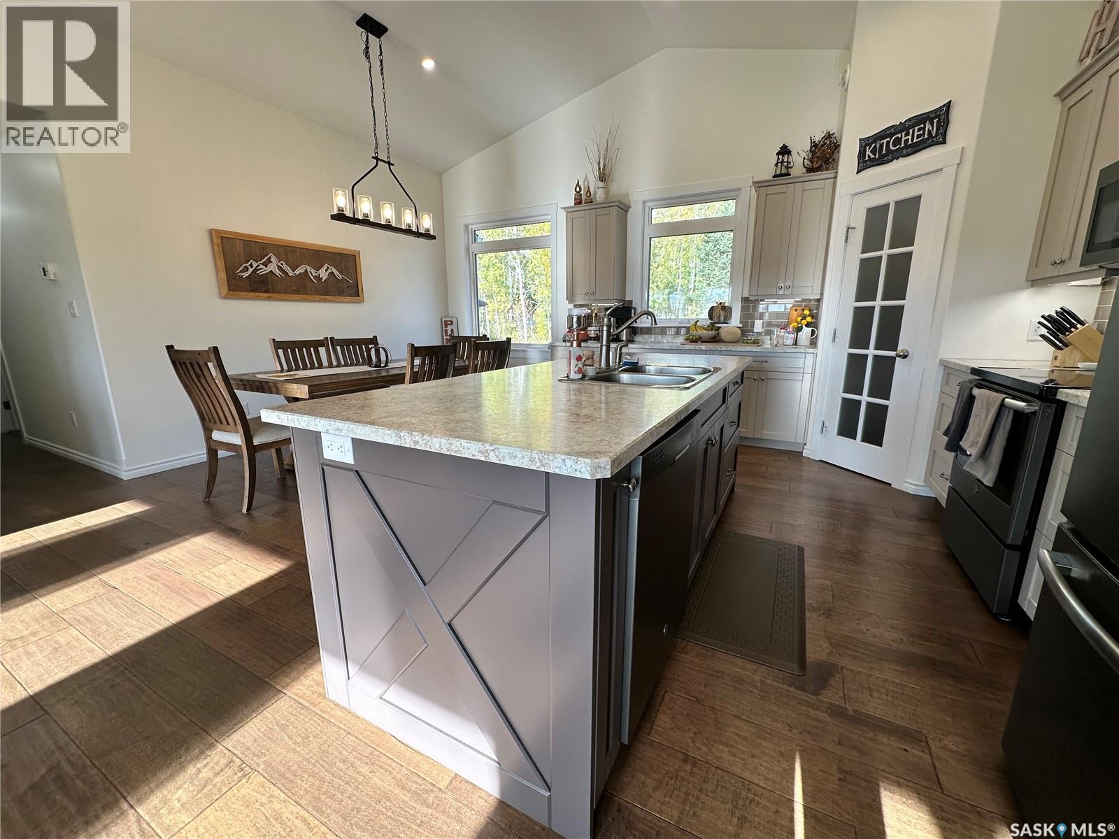 J&M Christianson Acreage, Hazel Dell Rm No. 335 — photo 33