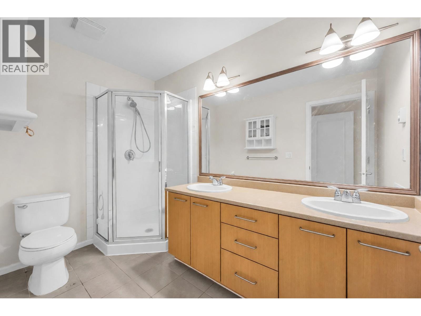 Photo of 27 7331 HEATHER STREET 20