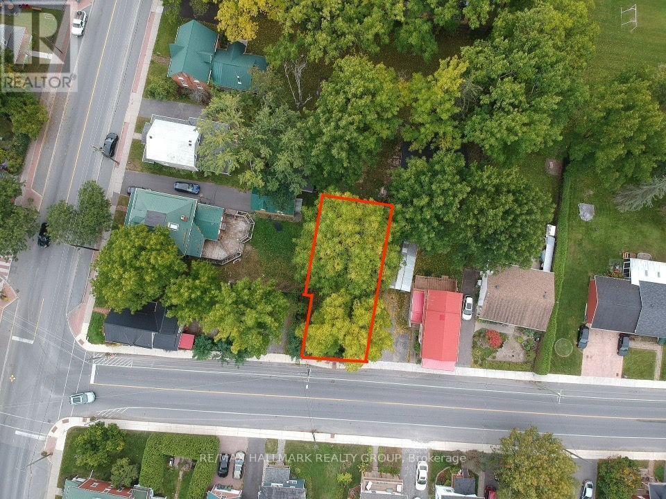 11 Craig Street, Russell, Ontario, K4R1C8, Russell, Ontario — photo 4 of 5