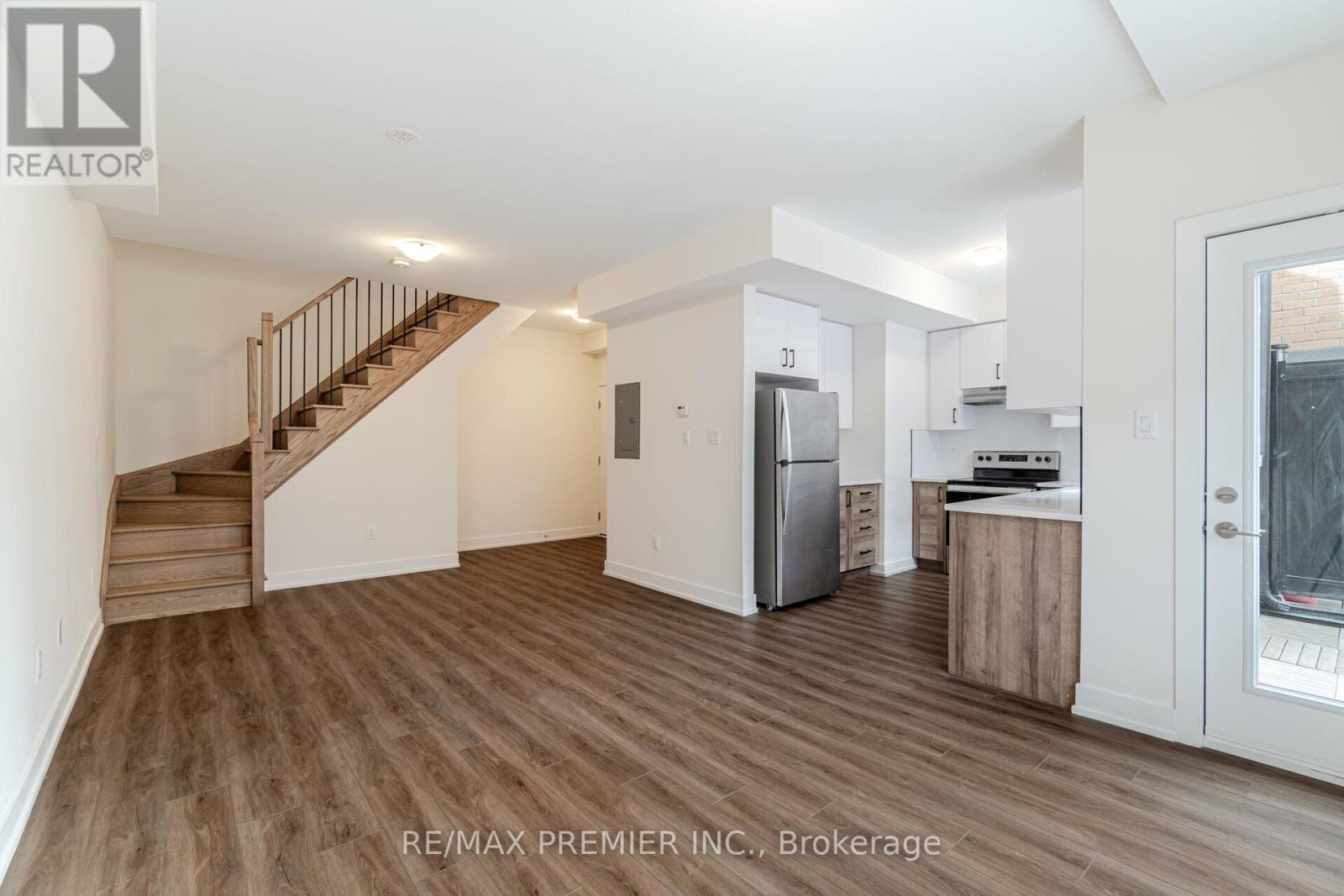 2 (279) - 12860 YONGE STREET, Richmond Hill (Oak Ridges) — photo 5