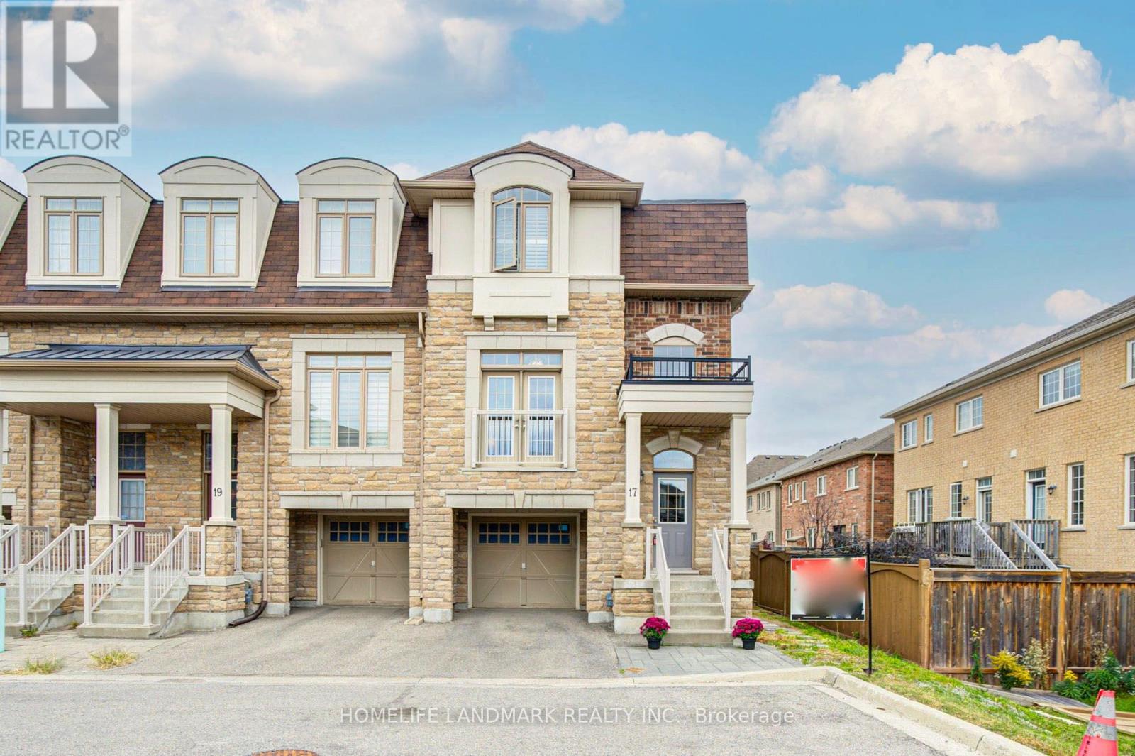 17 ETHERINGTON WAY, Markham (Victoria Square)
