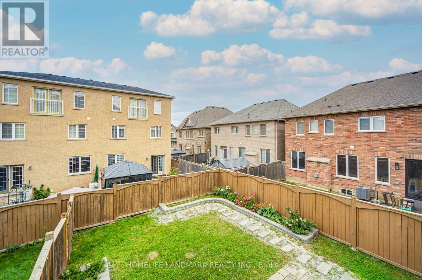 17 ETHERINGTON WAY - Image 19
