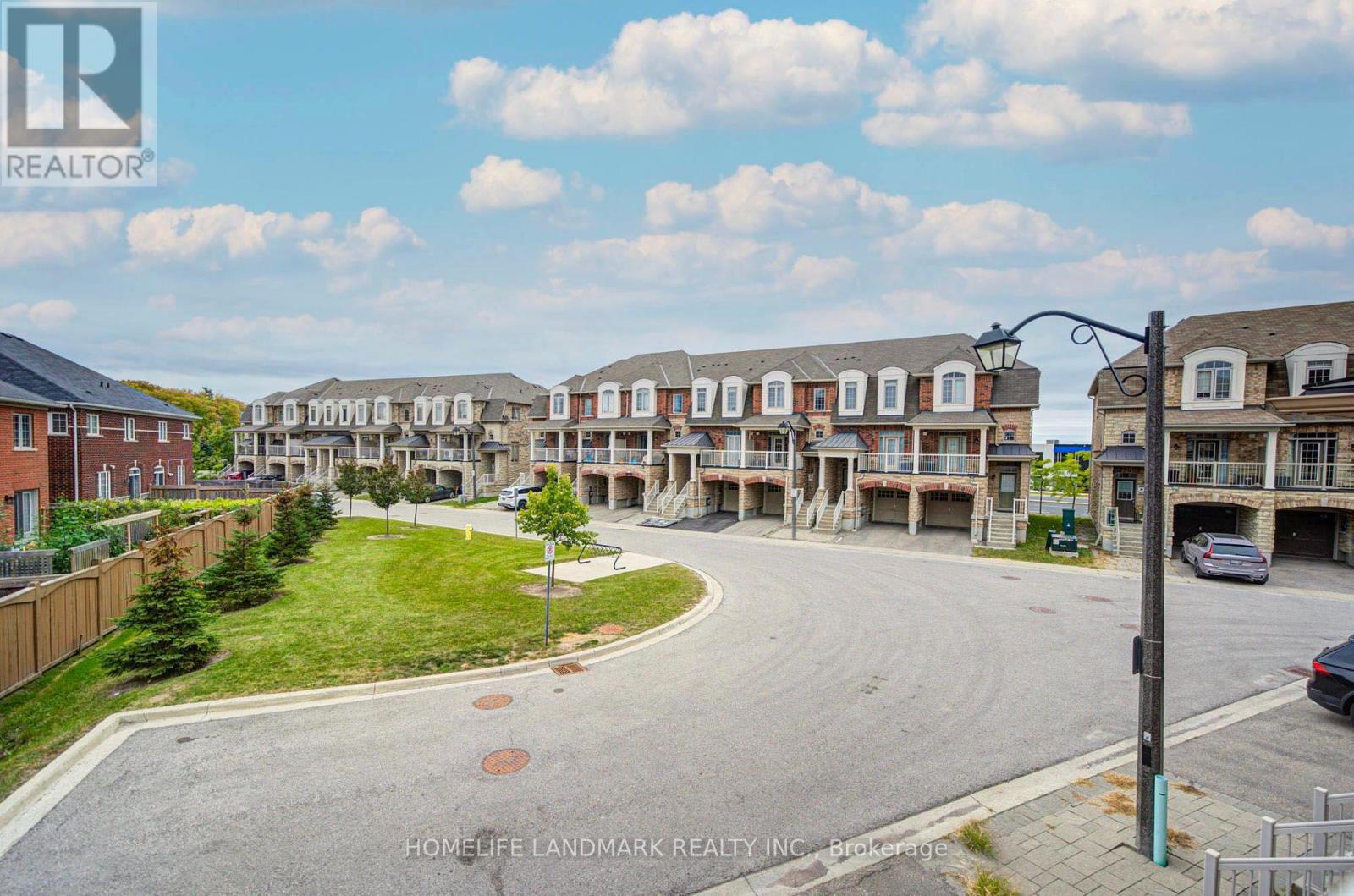 17 ETHERINGTON WAY, Markham (Victoria Square) — photo 3