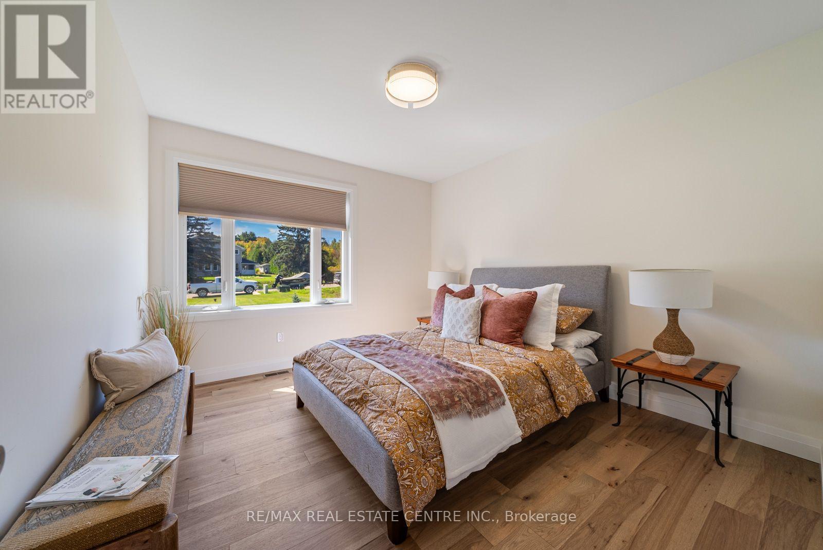 289 CENTENNIAL DRIVE - Image 34