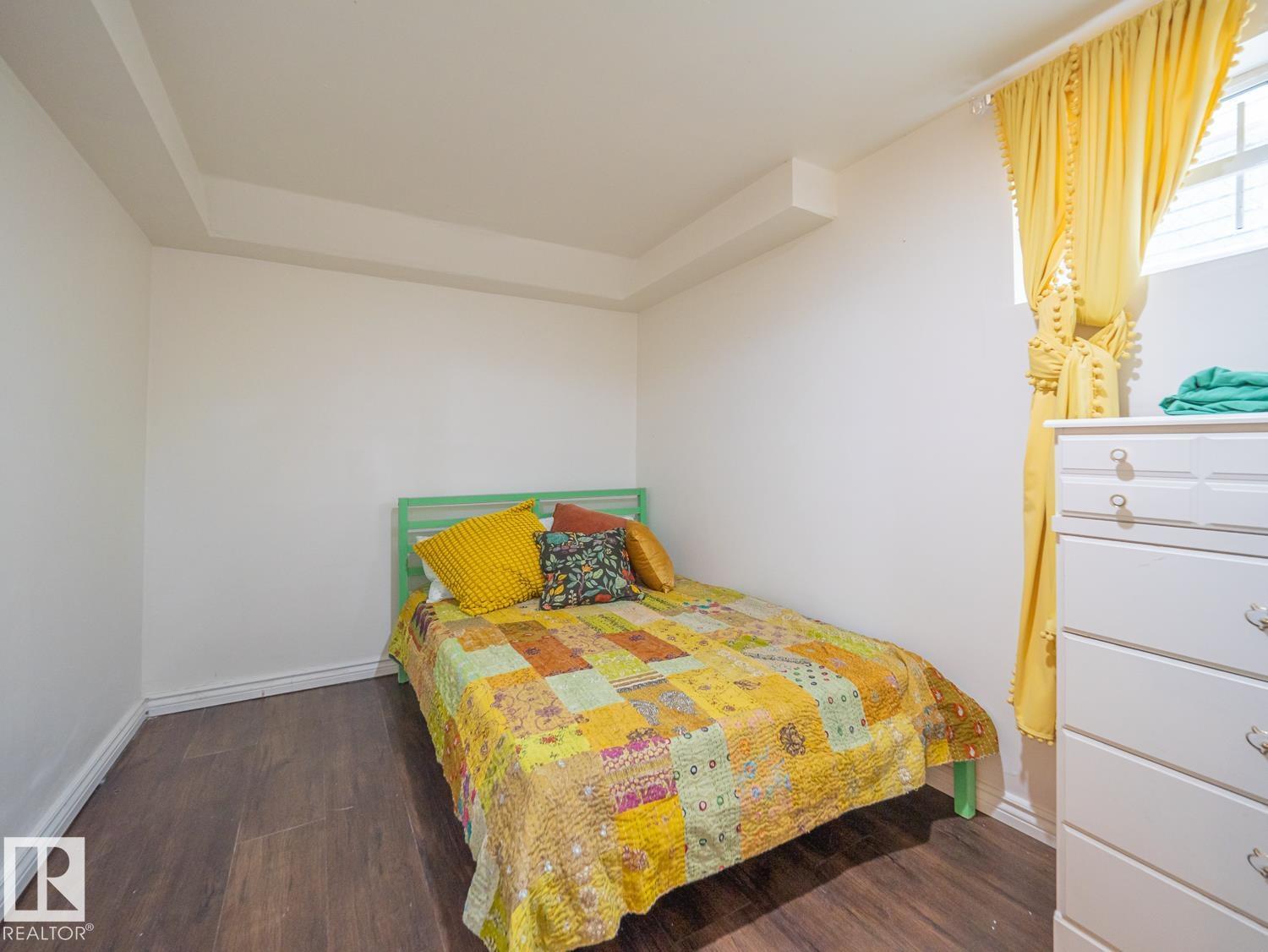 11409 94 ST NW - 42
