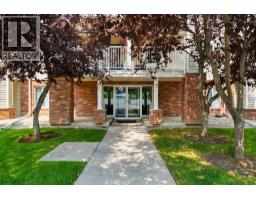102, 17 Country Village Bay NE - photo 1