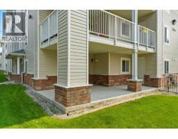 102, 17 Country Village Bay Ne, Calgary, AB T3K5Z3 Photo 30