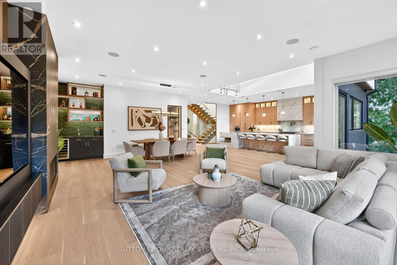 272 RENFORTH DRIVE, Toronto (Markland Wood) — photo 8