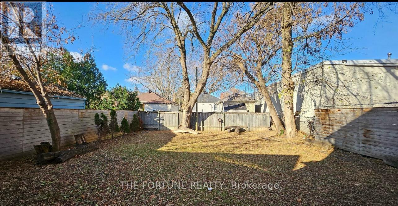54 PATIKA AVENUE, Toronto (Weston) — photo 11