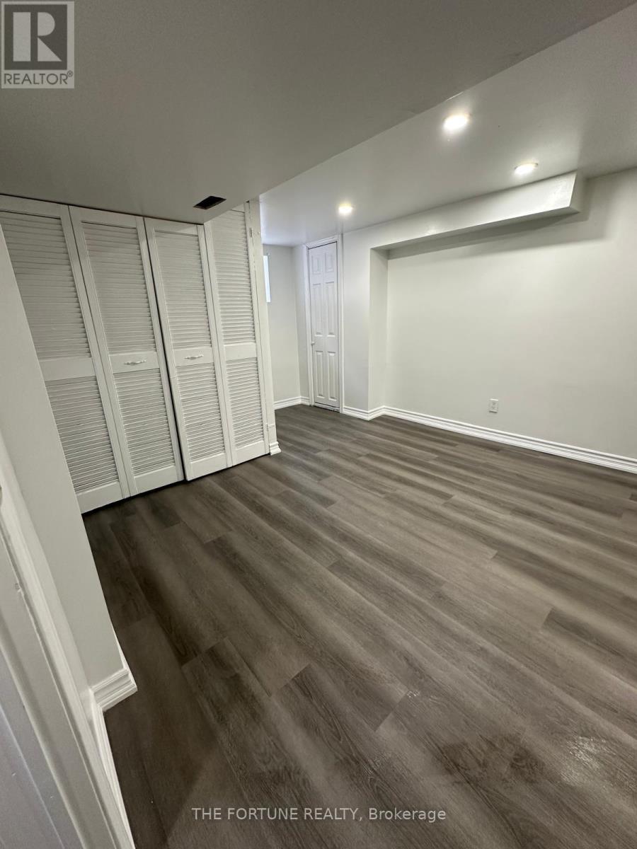 54 PATIKA AVENUE, Toronto (Weston) — photo 8
