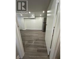 54 Patika Avenue, Toronto, ON M9N2E9 Photo 9