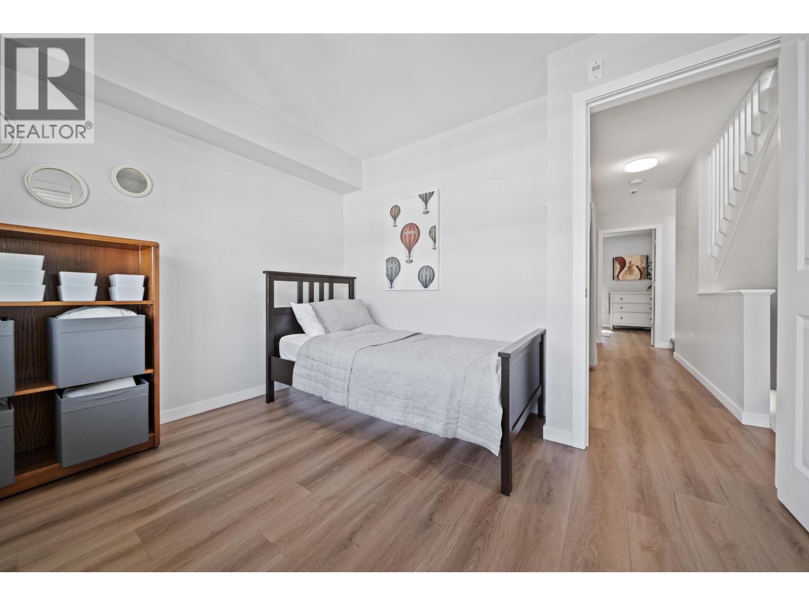 Photo of 44 6528 DENBIGH AVENUE 24