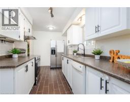 503 Lonelm Court Unit# A, Waterloo, ON N2L5C9 Photo 21