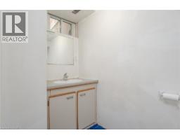 503 Lonelm Court Unit# A, Waterloo, ON N2L5C9 Photo 42