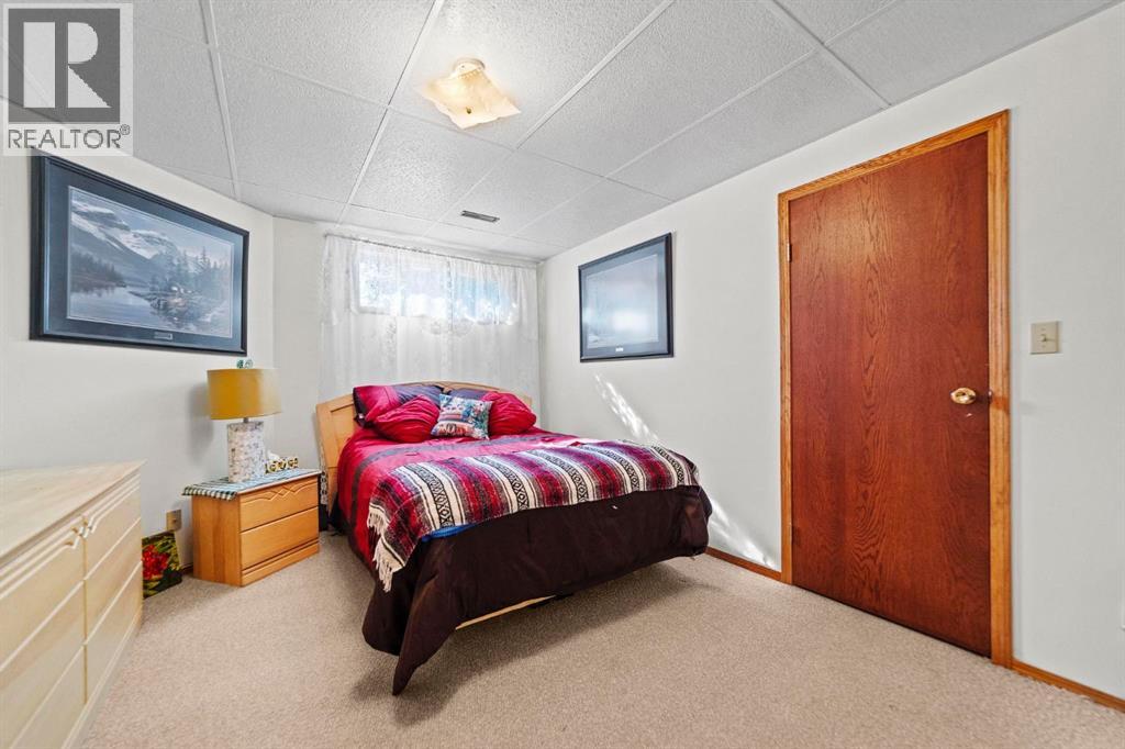 Listing photo – 48043 Range Road 194, Rural Camrose County